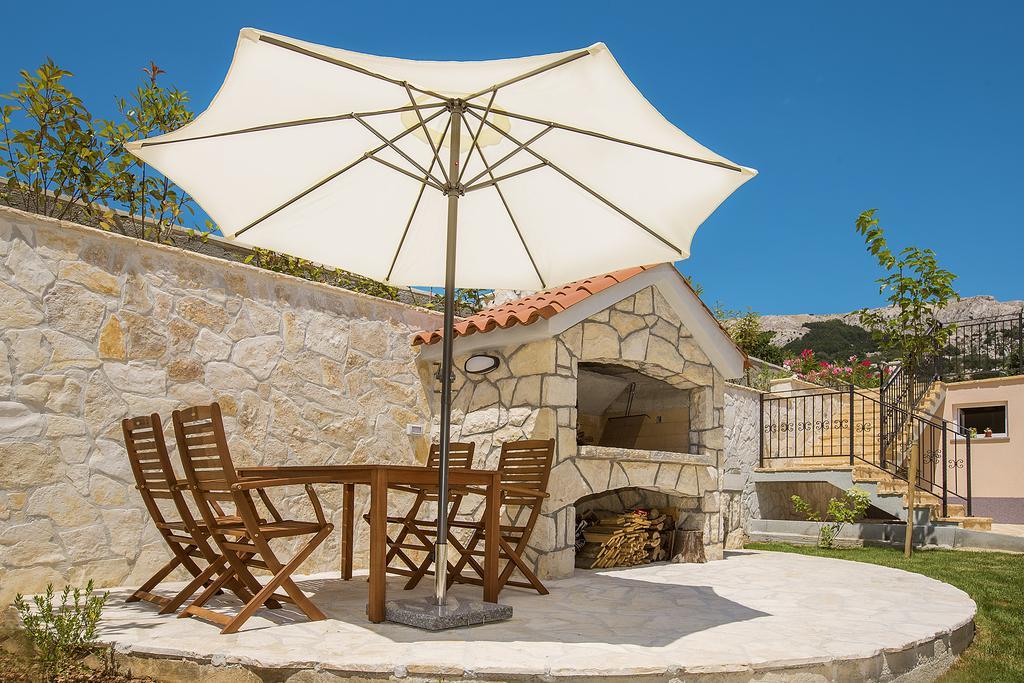 Residence Mediterraneo II Baska  Exterior photo