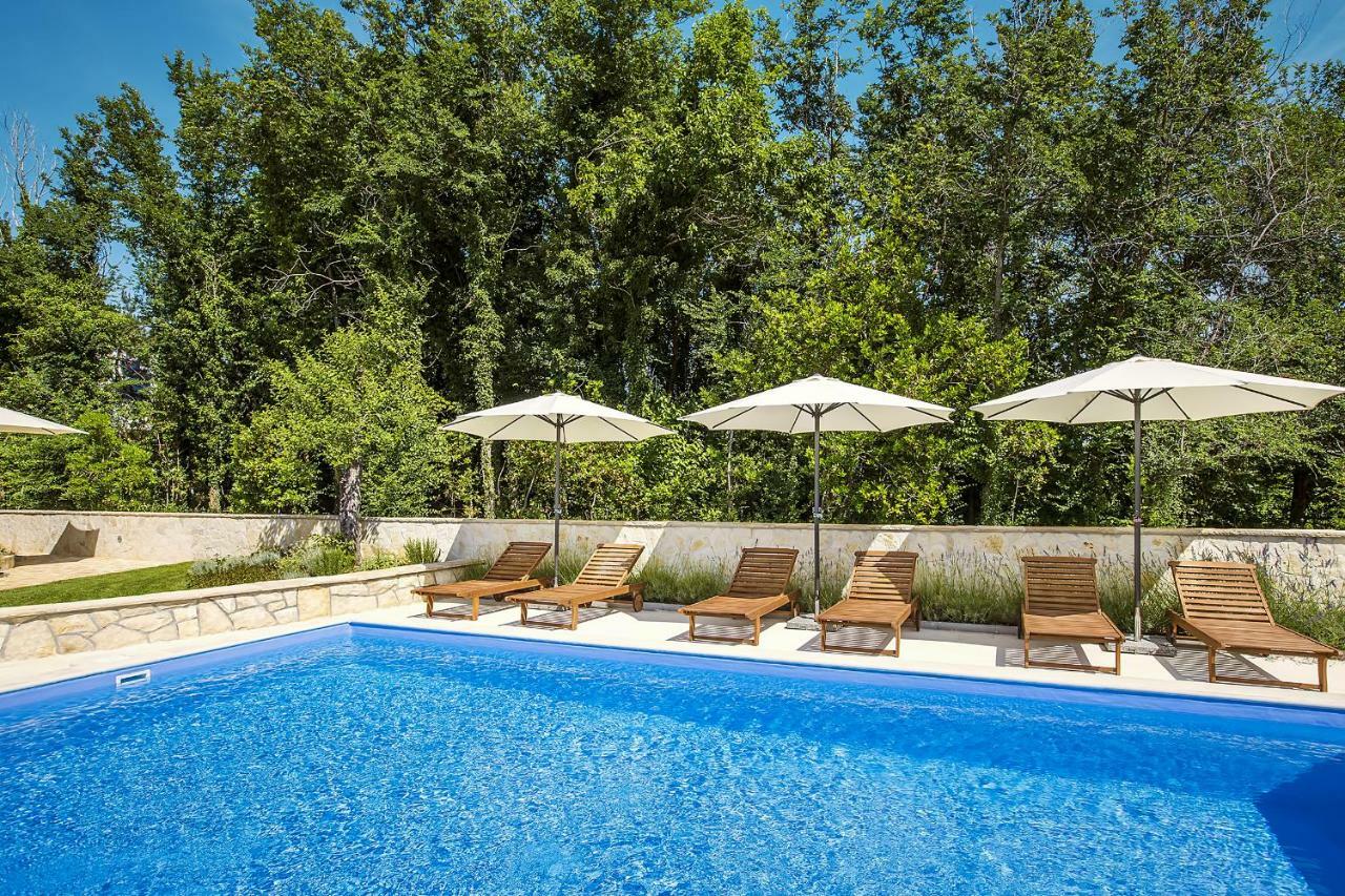 Residence Mediterraneo II Baska  Exterior photo