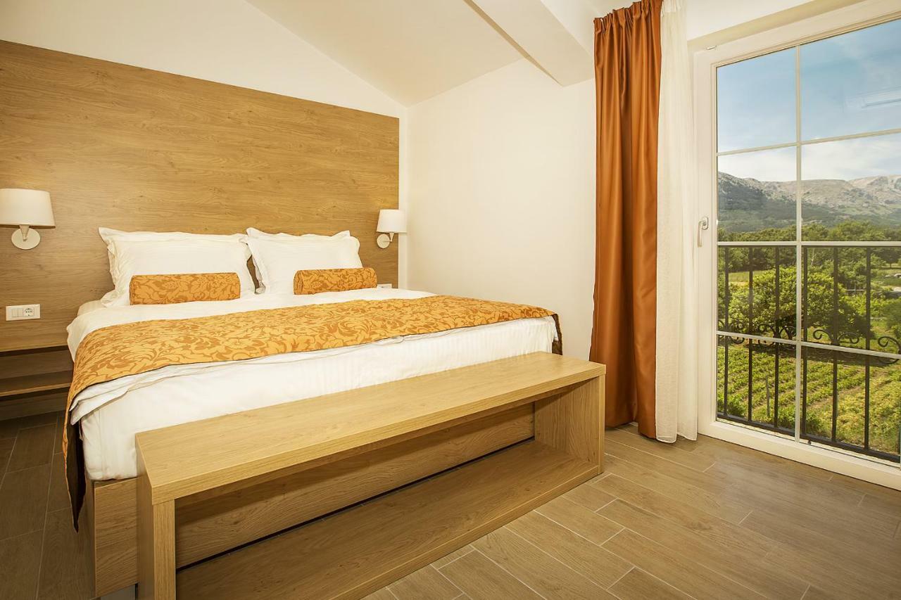 Residence Mediterraneo II Baska  Exterior photo