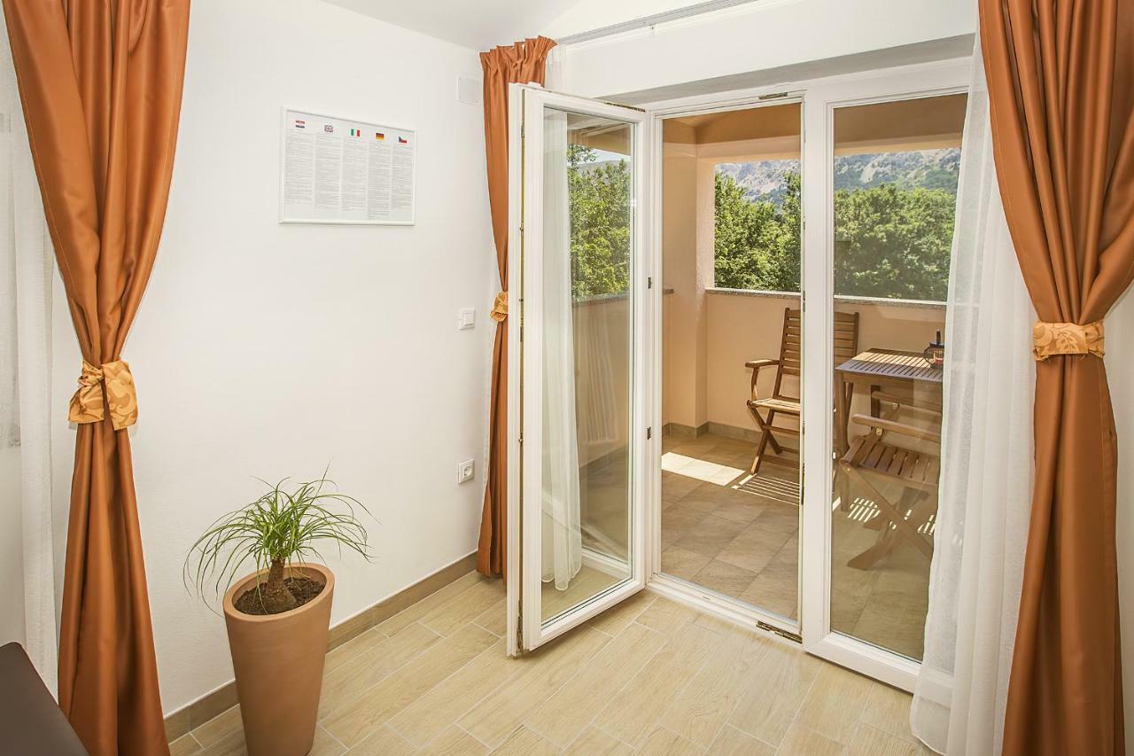 Residence Mediterraneo II Baska  Exterior photo
